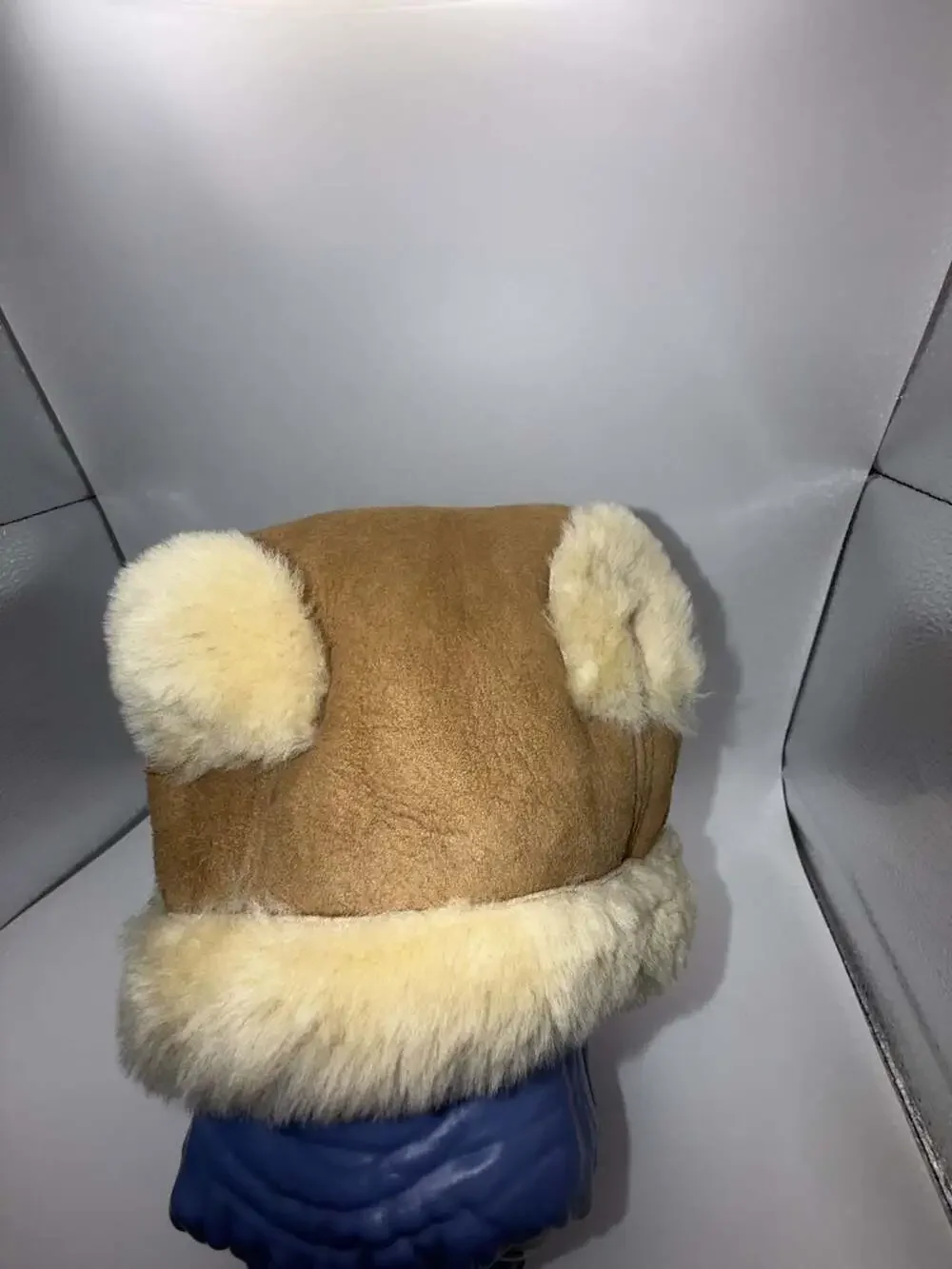 UGG Australia Shearling Suede Kids Winter Hat in Chestnut